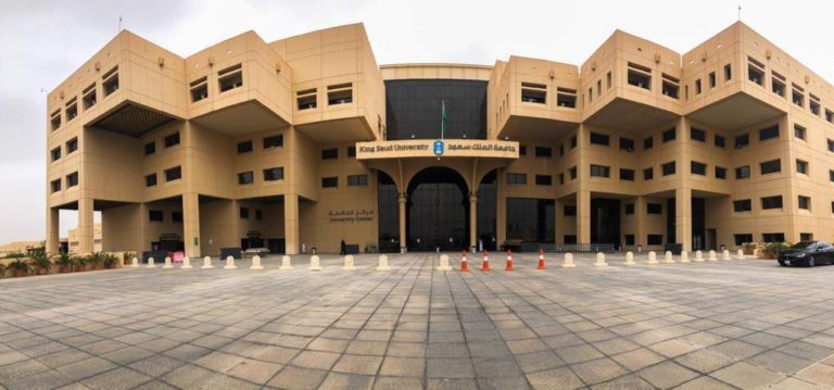 أفضل جامعات الطب في العالم العربي