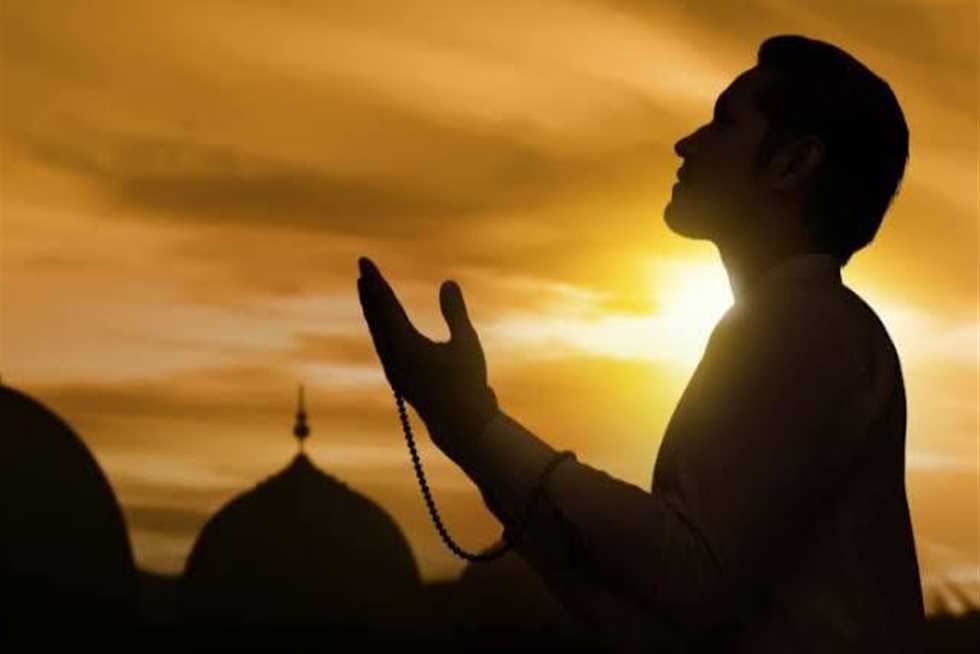 متى اخر جمعه في رمضان 2024 وأحب الأعمال بها