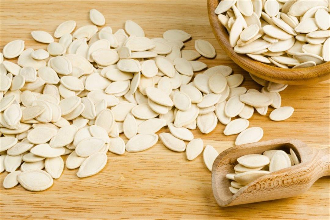 كم سعر حراري في 100 جرام لب أبيض